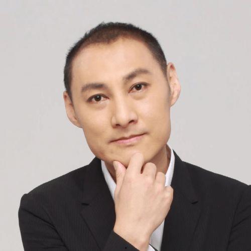 演员高新个人资料,影视界多面手，才华横溢的演技派新星